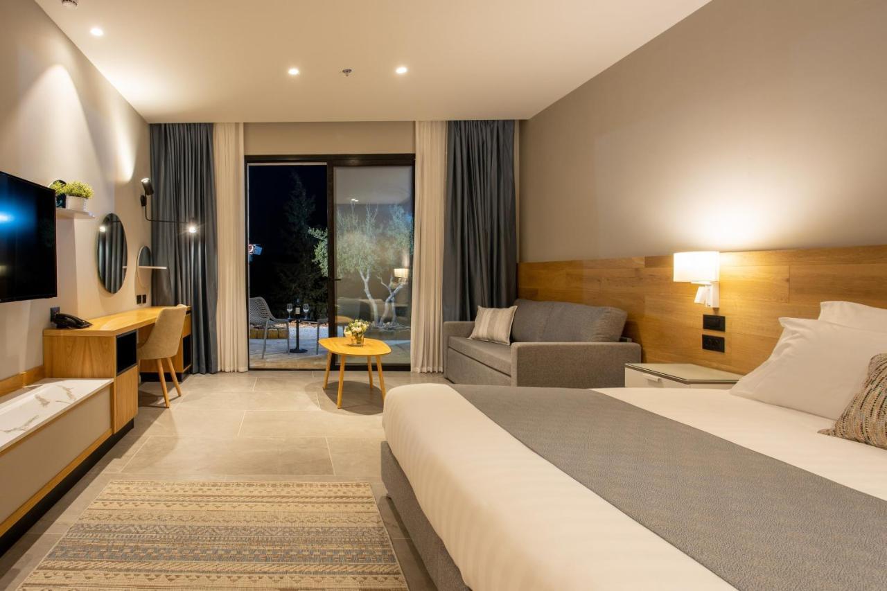 Logos Hotel In Yad HaShmona Eksteriør billede